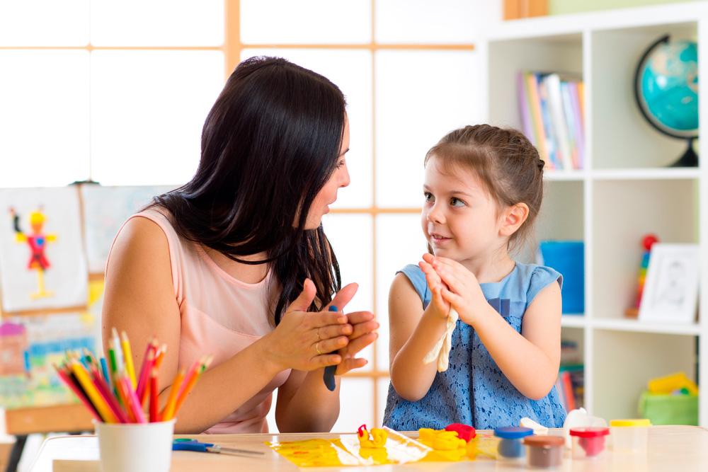 Imagen relacionada con infancia, desarrollo emocional y acompañamiento terapéutico